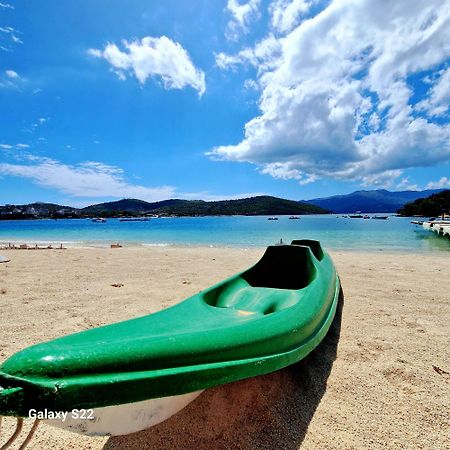 Hotel Villagekona Ksamil Kültér fotó